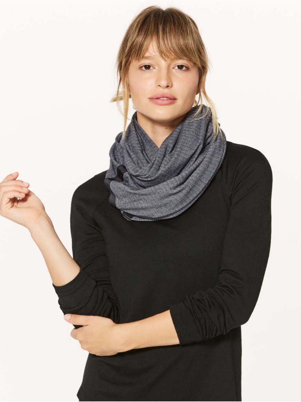 Lululemon Vinyasa Scarf Herringbone Black Gray Snap Wrap Convertible Infinity OS